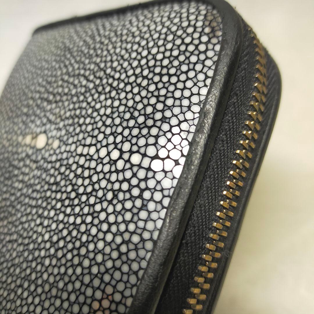 希少 ボッテガヴェネタ スティングレイ エイ革 ラウンドファスナー 黒