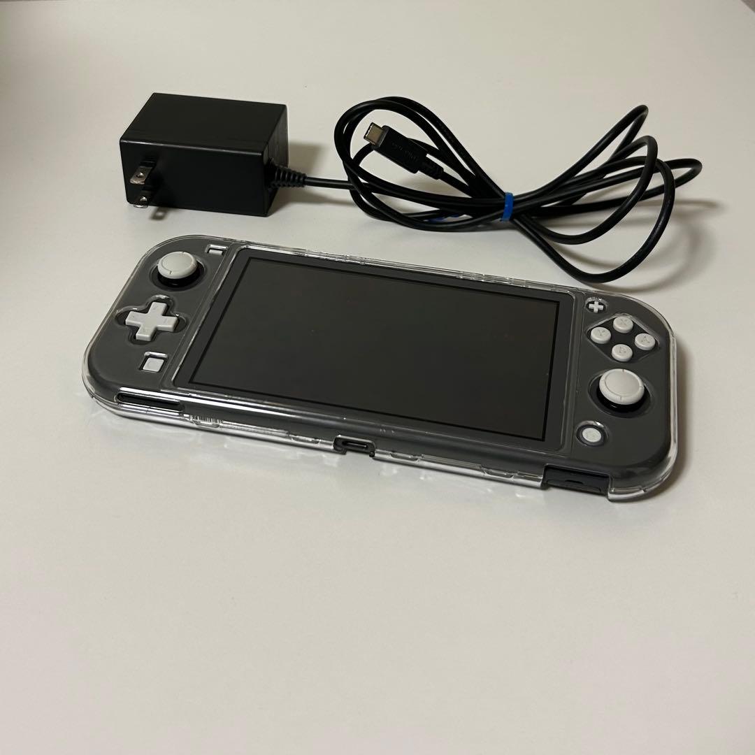 Switch Lite 本体　クリアハードケース付き　動作確認済み
