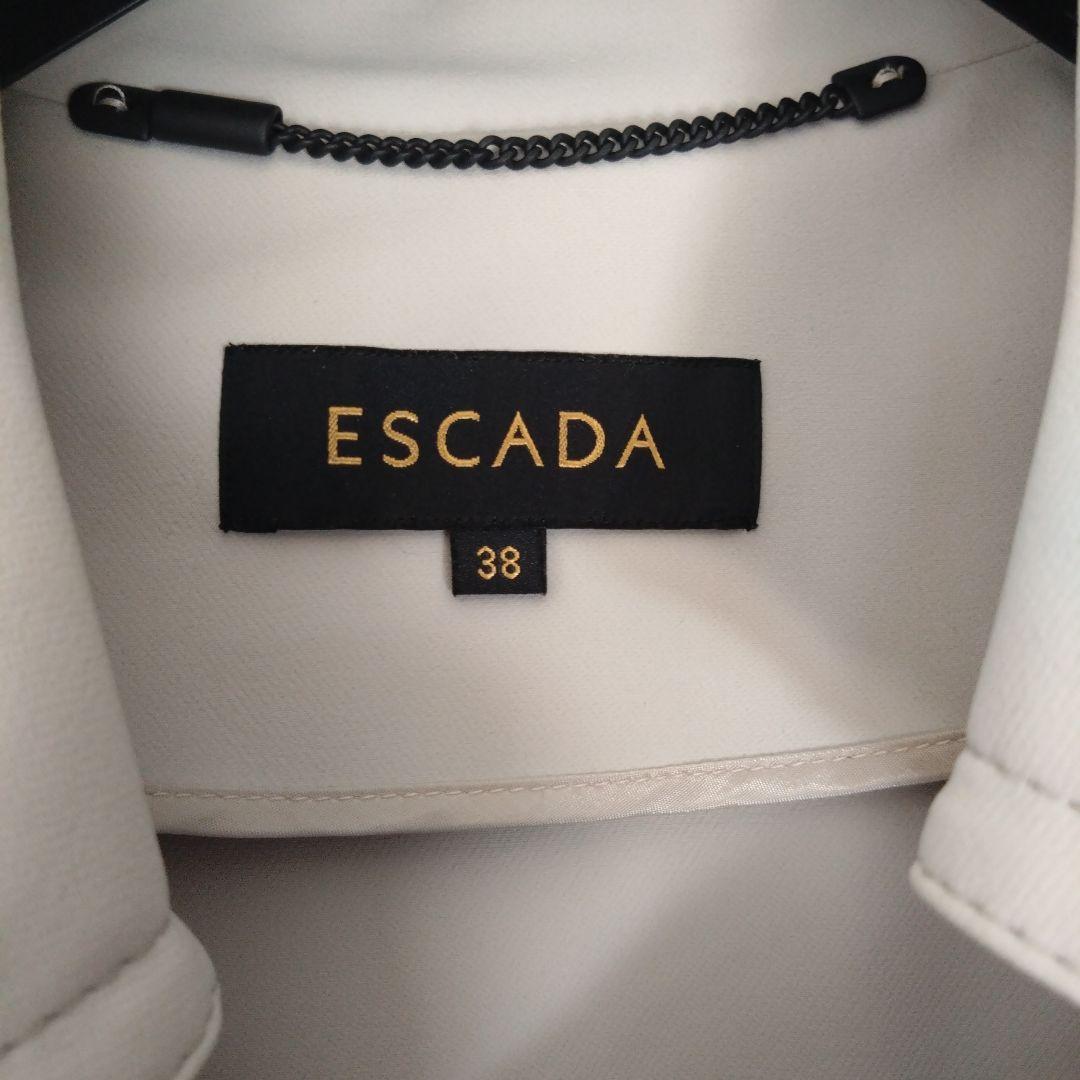 ESCADA ベージュ トレンチコート