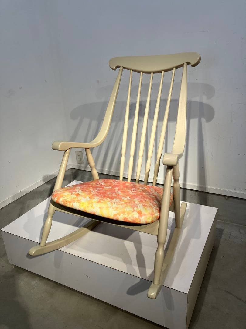 オールド、鳥取家具、ロッキングチェア、昭和レトロ、和モダン、キツツキ、日進木工、