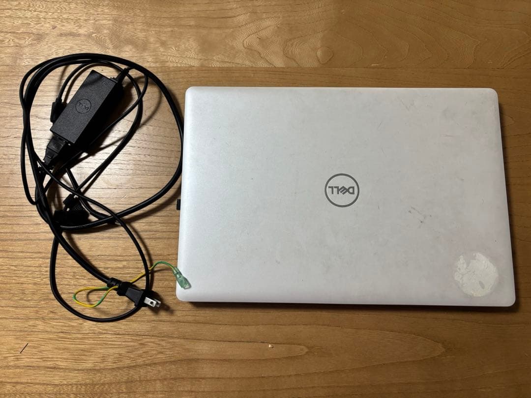 Dell Inspiron 3593 Core i7 / 8GB / 動作確認済
