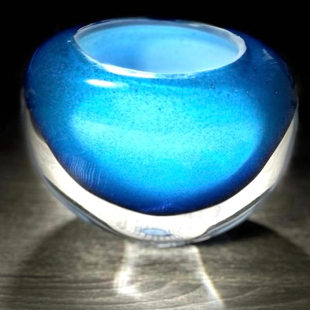 ガラス製フラワーベース　花瓶　ガラス工芸品　ブルーサファイア 約20cm/3kg