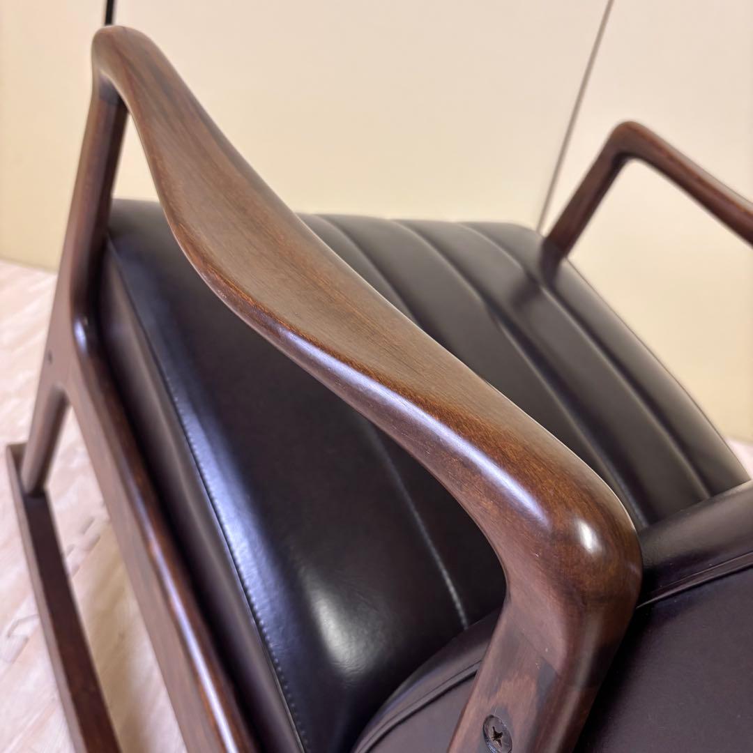 １人掛け　程度良好　ミッドセンチュリー　ヴィンテージ　レトロ　ロッキングチェア