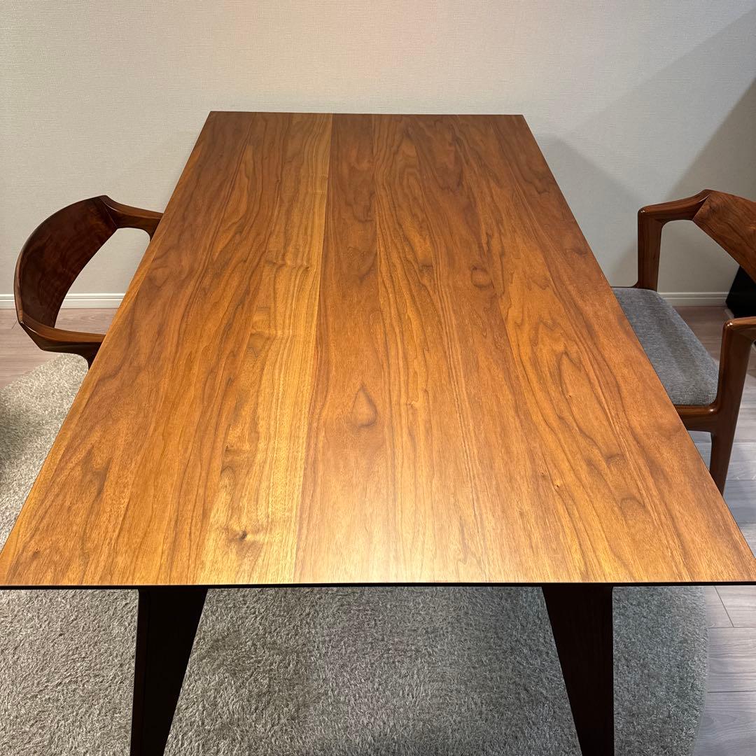 モリタインテリア　VORD（ヴォルド）　ダイニングテーブル