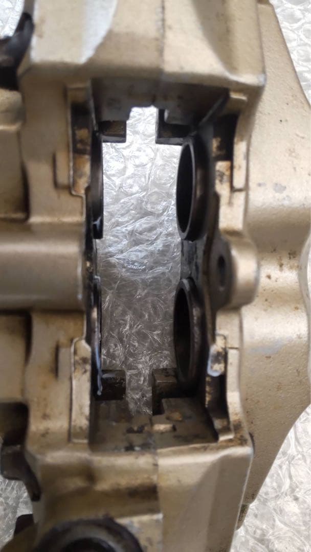 純正フロントブレーキキャリパー cb400sf cbr400rr nsr250r