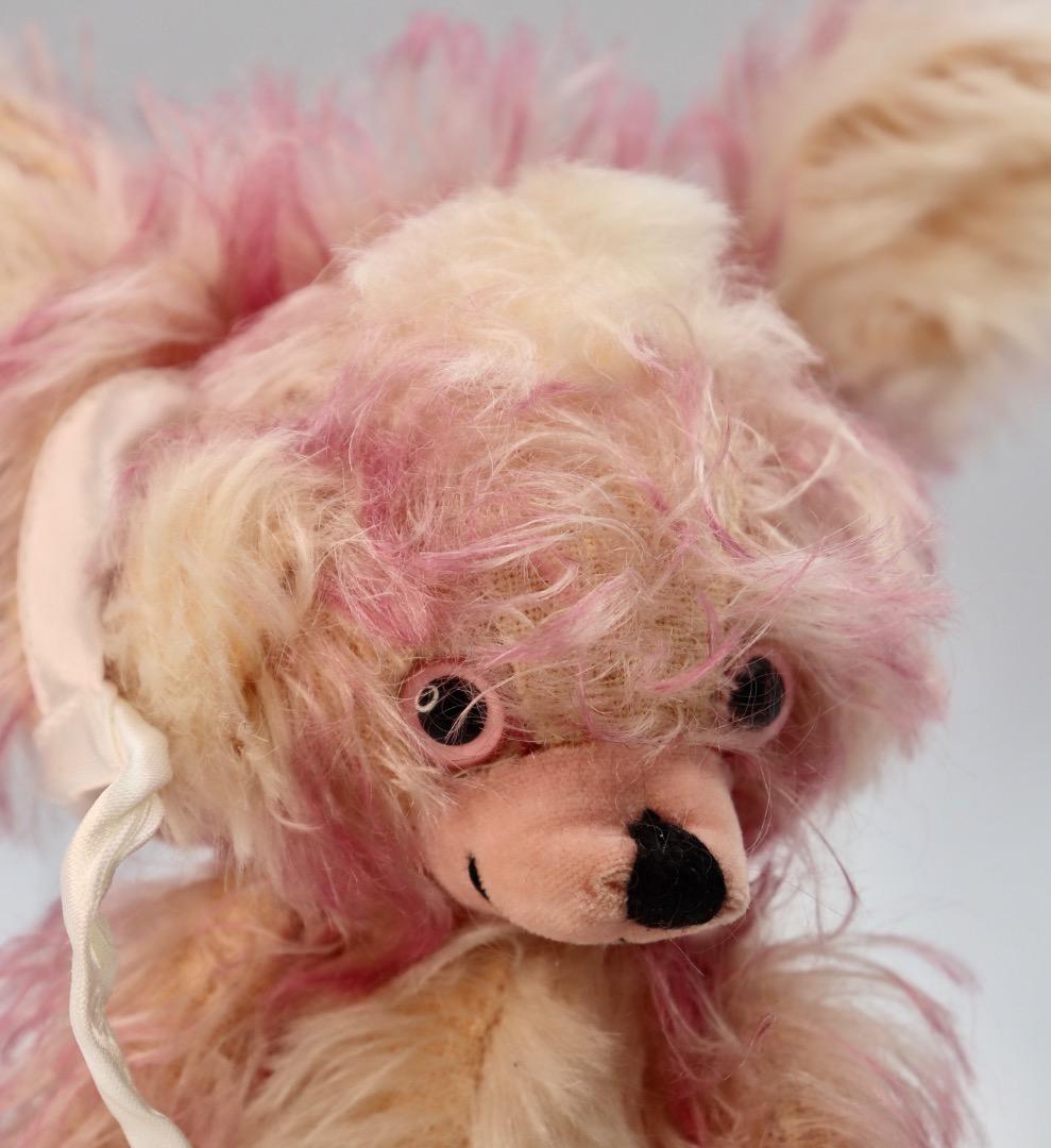 コレクション TOY MUSEUM TIPPED PINK BUNNY PUNKINHEAD