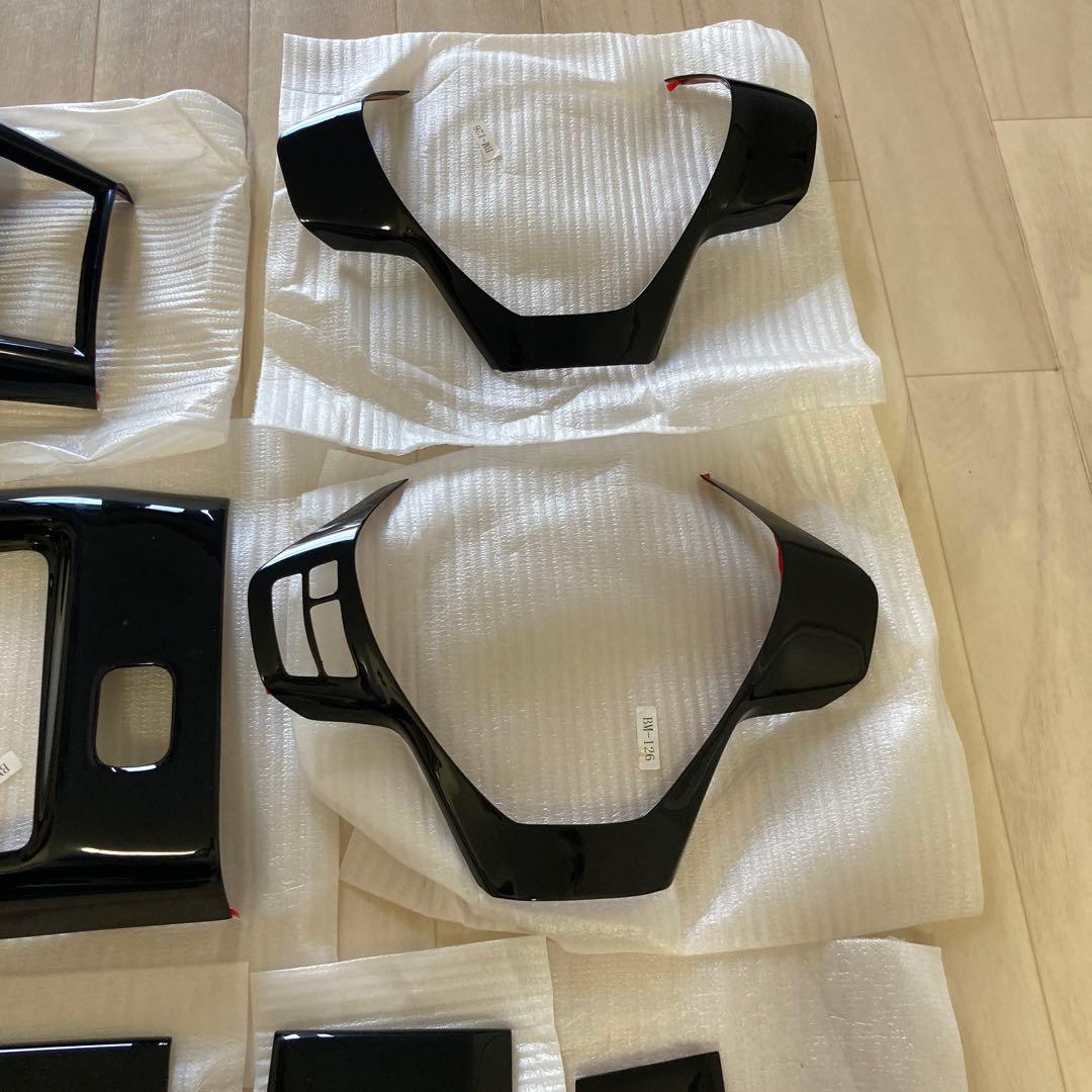 ステップワゴン rk1 インテリアパネル　ピアノブラック