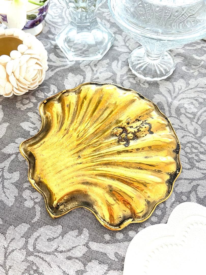 ウロコダイル様　貝殻型トレイ☆