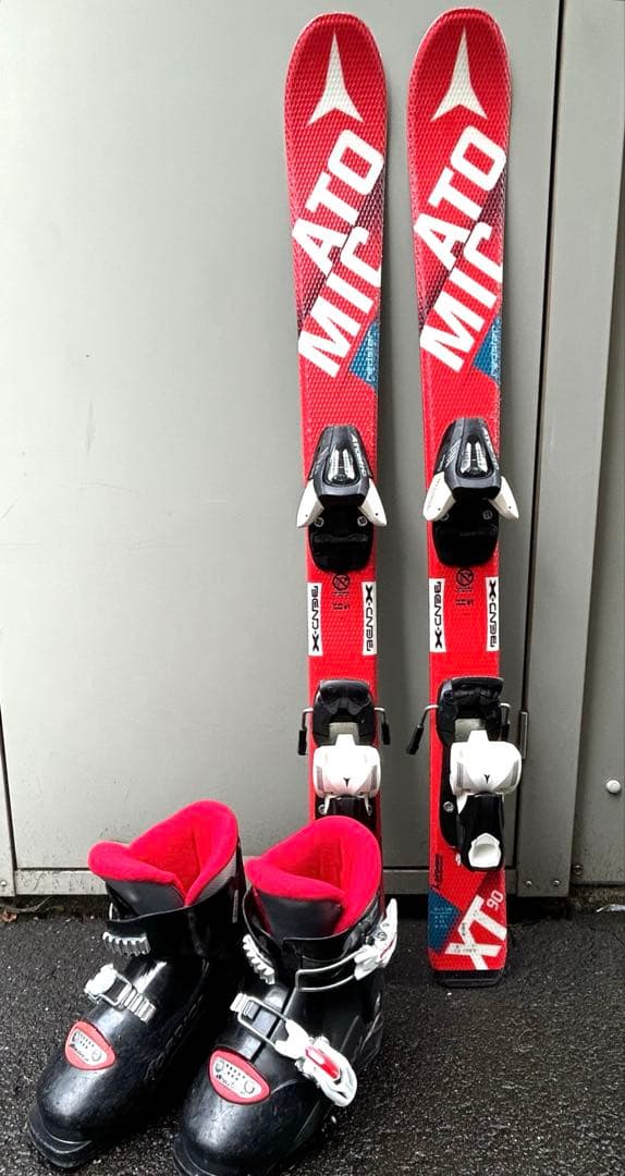 ATOMICアトミック 90cmスキー板　ノルディカ スキーブーツ オマケ