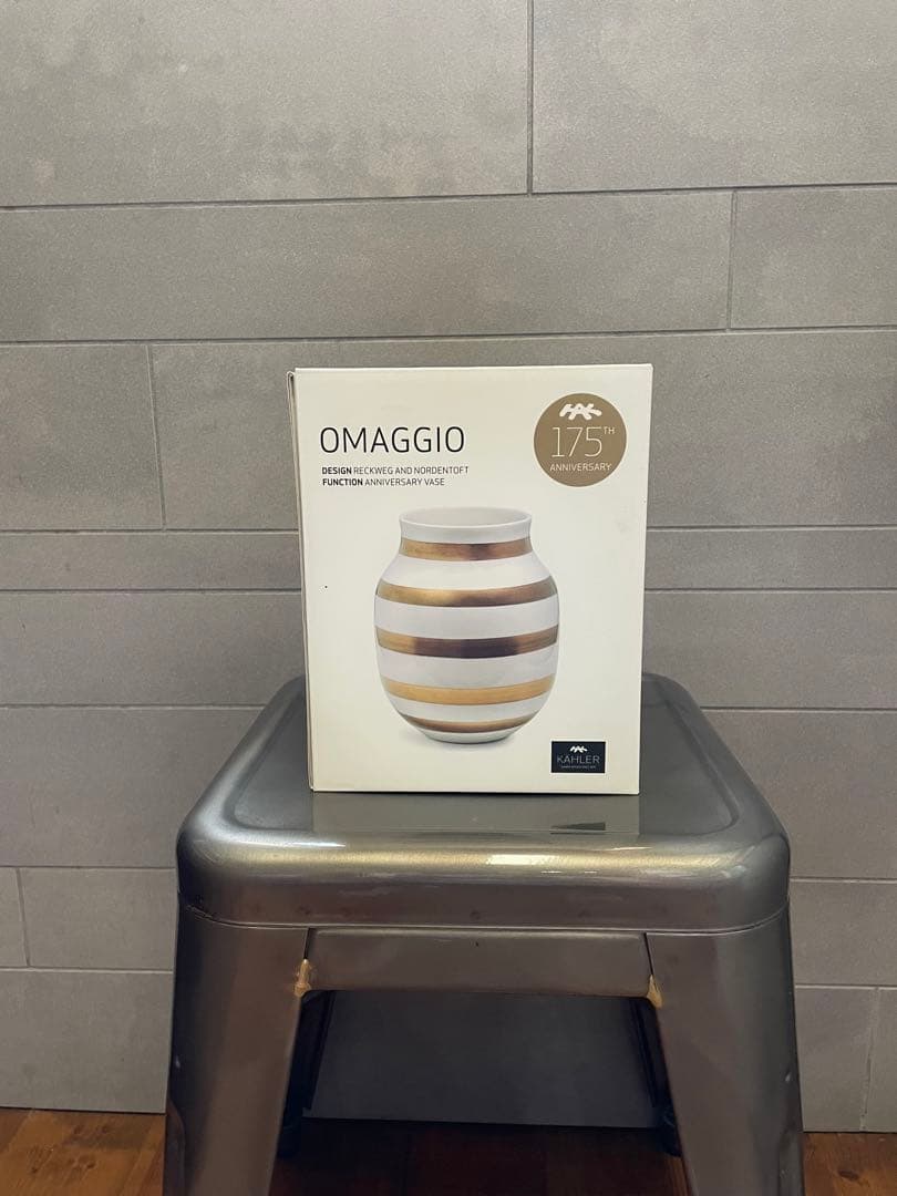 ケーラの175周年限定　ゴールドのオマジオ　M