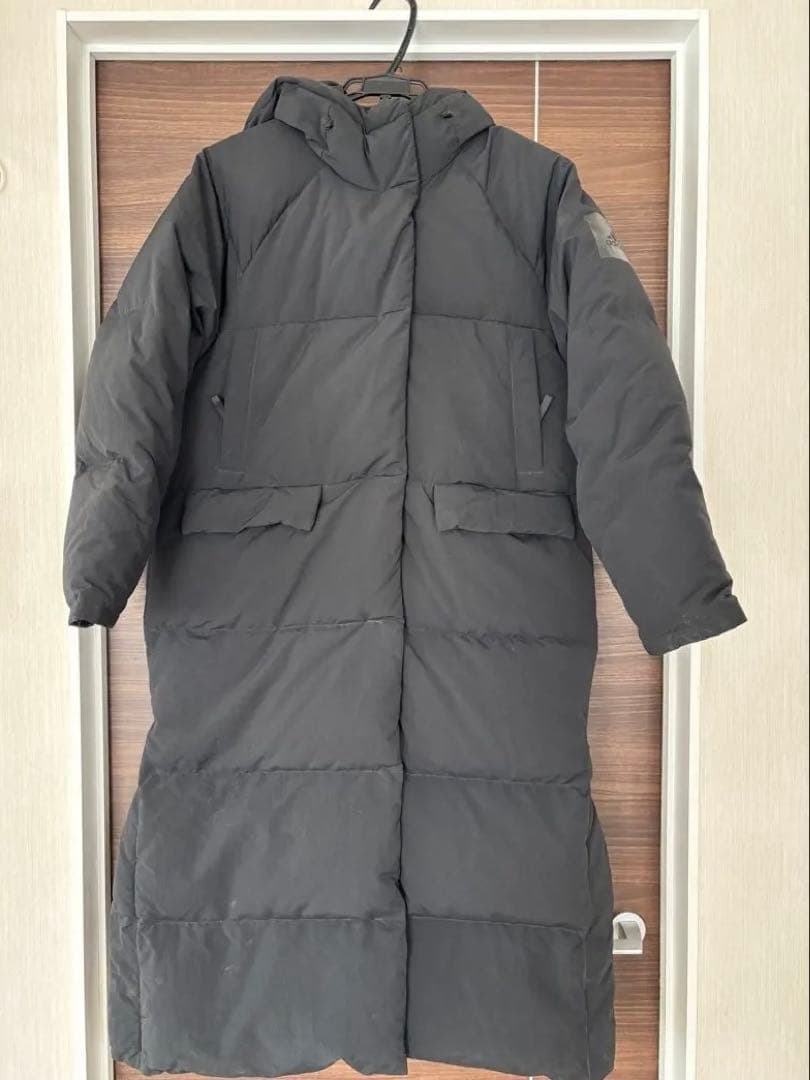 adidas レディース　ベンチコート　ダウンコート