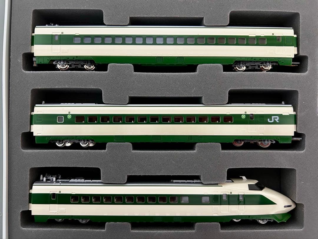 TOMIX JR東日本 200系 東北・上越新幹線 F編成 基本 シャークノーズ