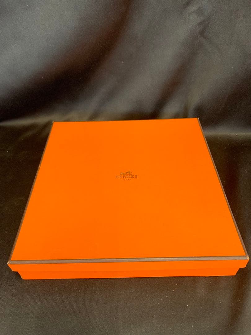 HERMES シェーヌダンクル プレート