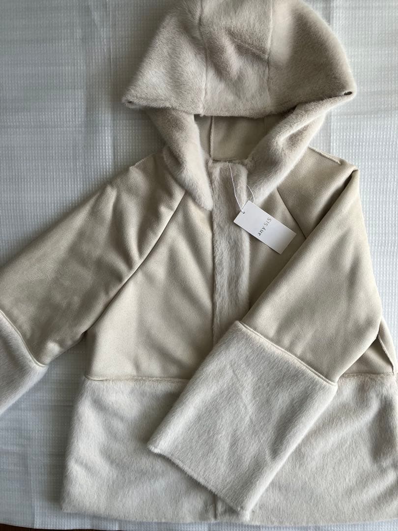 たけのこの里anysisエニィスィス フェイクムートンコート 新品未使用