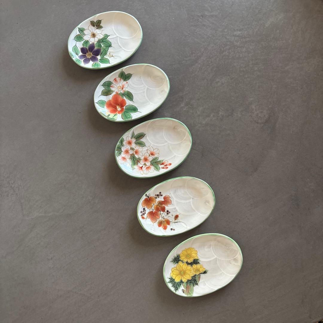 《ほぼ新品》美品　陶あん　京焼　清水焼　白掛彩草花　色絵付け　陶葊　皿