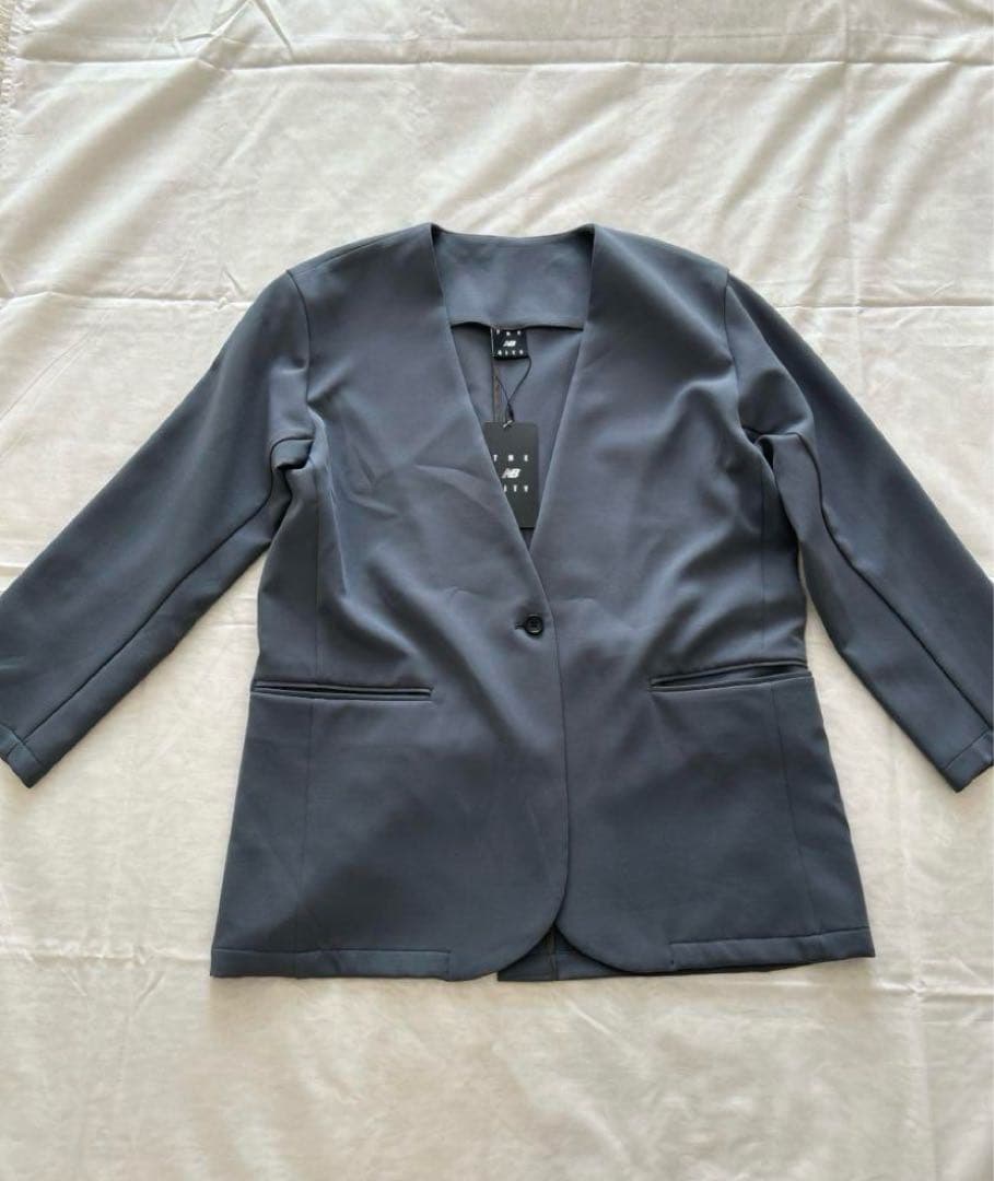 新品ニューバランス　レディース　セットアップ　上下　ジャケット　仕事着　ビジネス