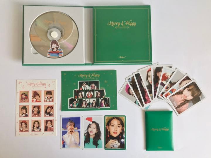 【TWICE】CD/トレカ/ポスターセット（デビュー〜初期）