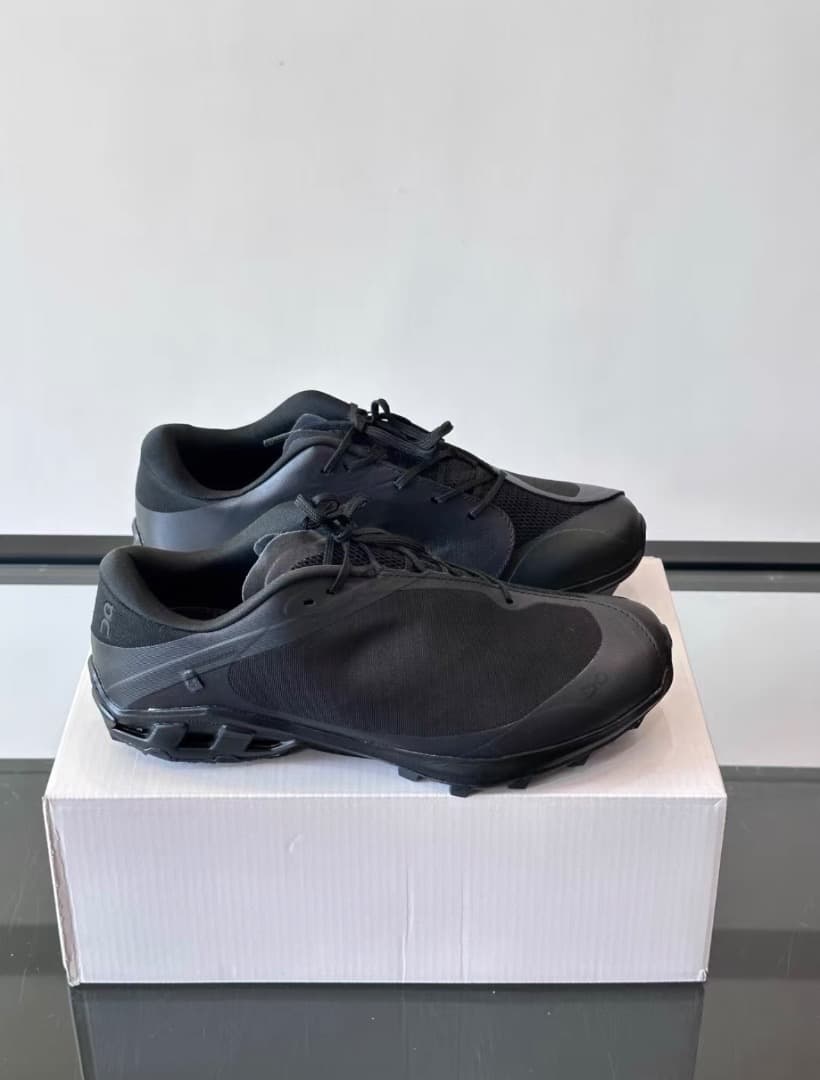 PAF On Cloudventure Peak スニーカー