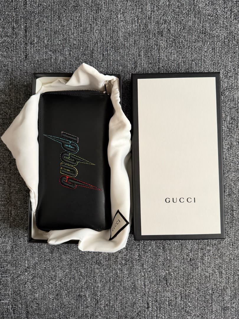 GUCCI ブレード　エンブリロイダリー　５９７６７７