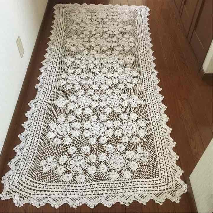 新品手編みレースマルチカバー