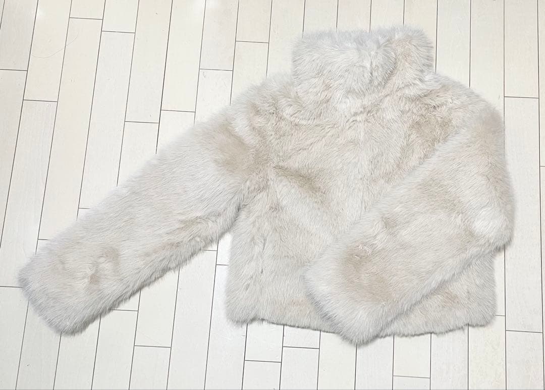 ZARA ショートフェイクファーコート XS 新品