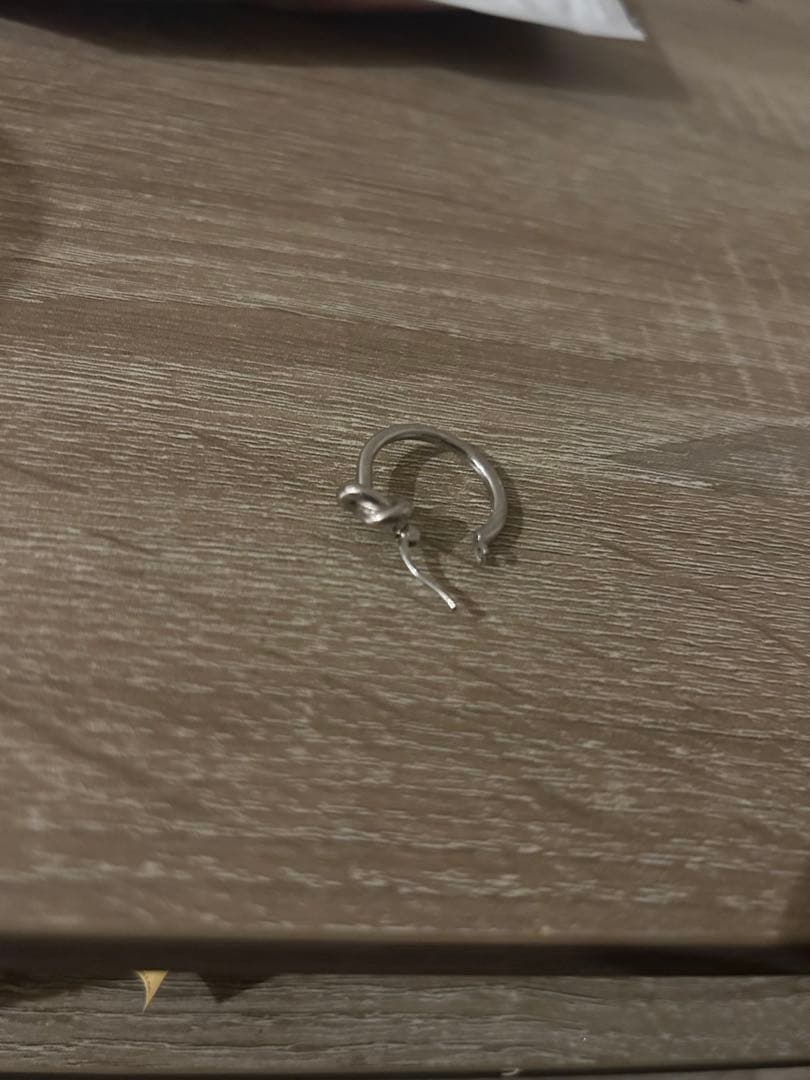 セリーヌ　シルバー フープピアス 片耳用