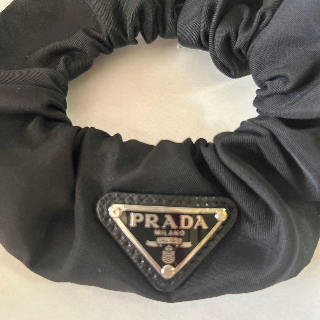 正規品 PRADA ブラック ヘアシュシュ RE-NYLON