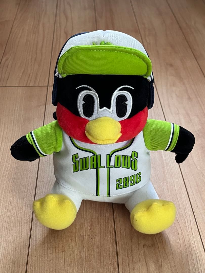 東京ヤクルトスワローズ　お座りつば九郎 CREW Ver 小