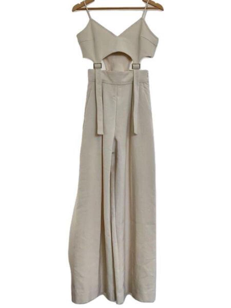 最終値下げ！メゾンスペシャル　ベージュ カットアウトオールインワン