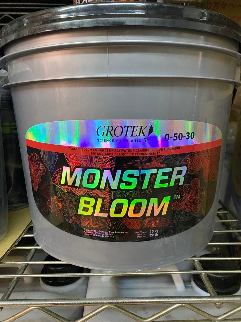 園芸養土・薬品 monster bloom