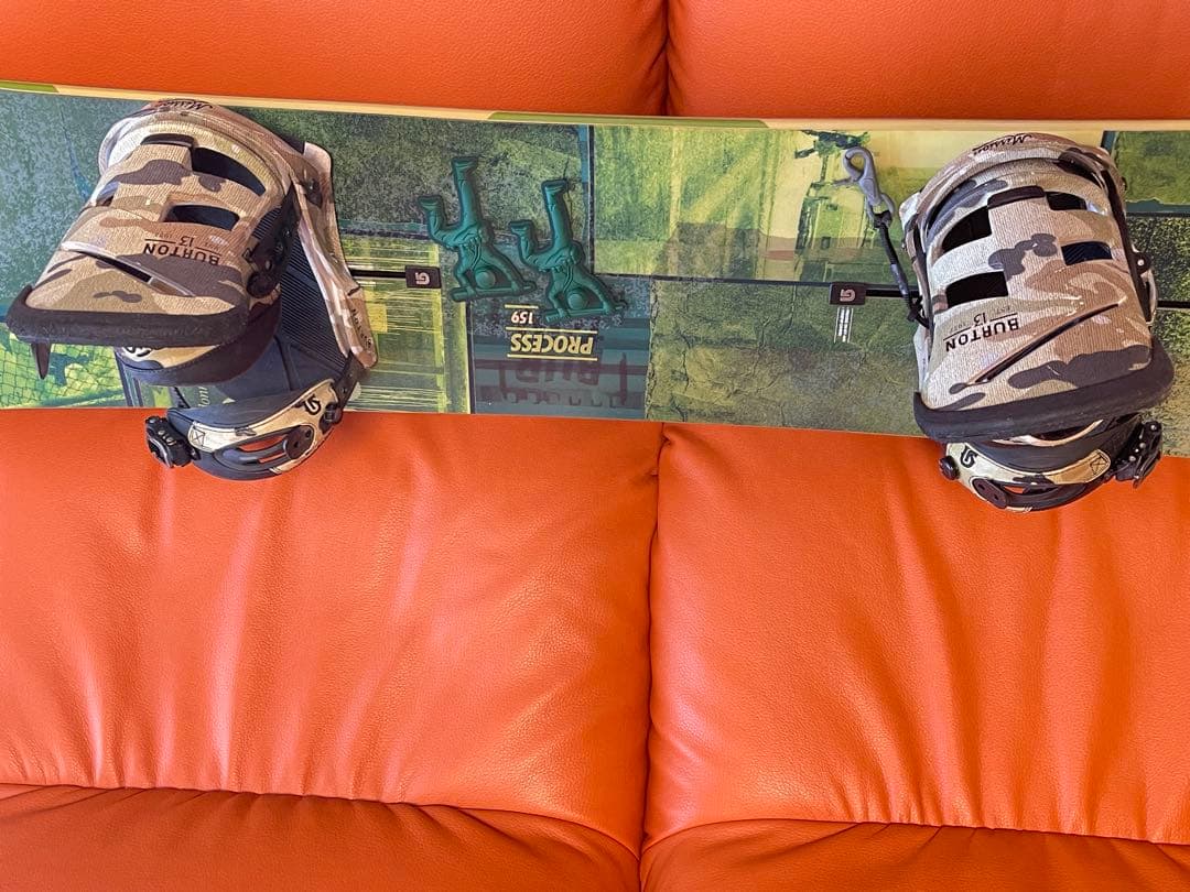 【おまけ付】Burton スノーボードとバインディング、ブーツセット