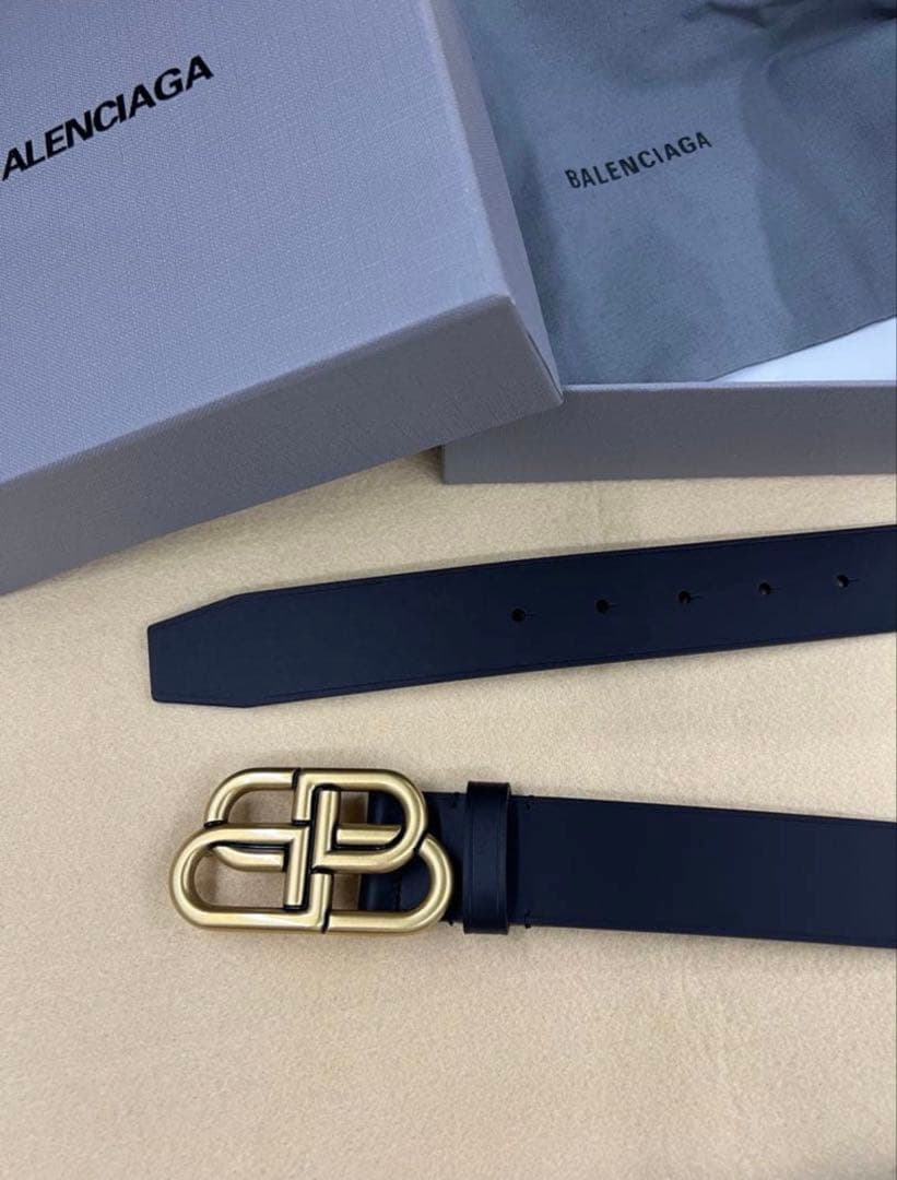 BALENCIAGA ブラック ベルト ゴールドバックル