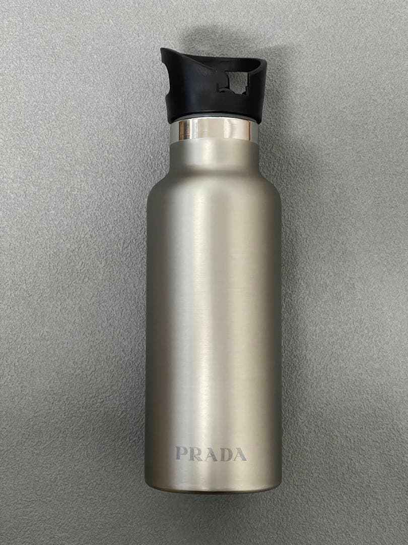 K【未使用】PRADA ステンレススチール 水筒 シルバー