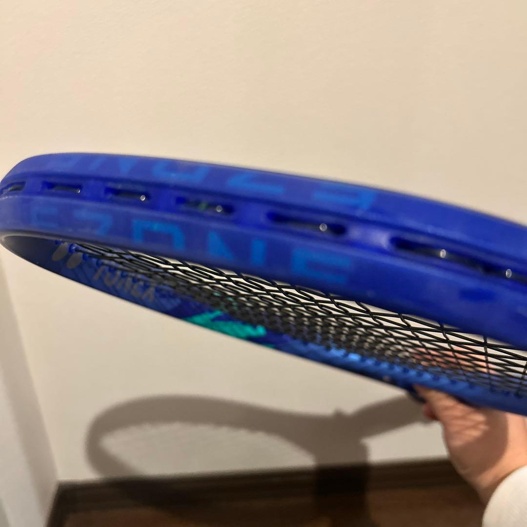 2025年　ヨネックス　Eゾーン300g G1テニスラケット