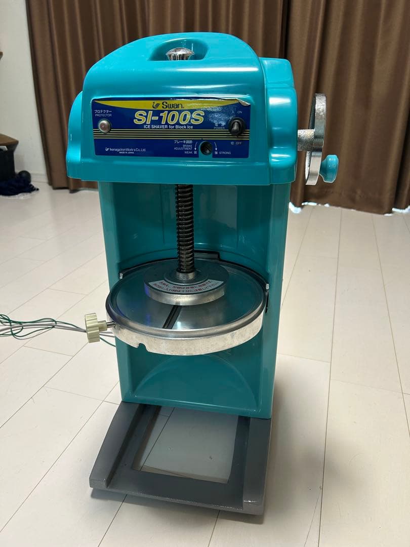万屋‼️⭐︎稼働確認済み‼️ SI-100S かき氷機‼️