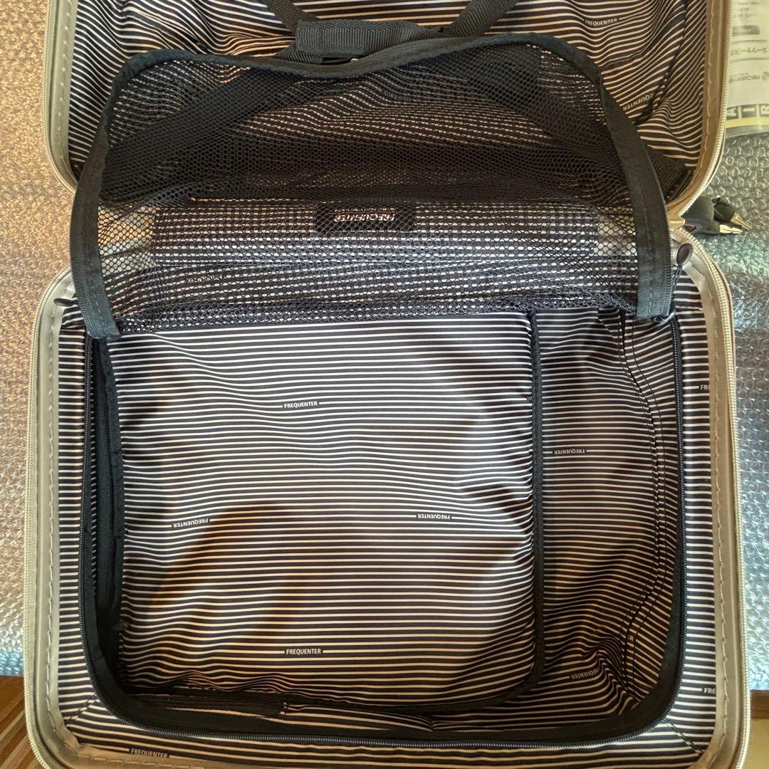 フリクエンター　スーツケース クラムアドバンス 機内持込可 34L TSAロック