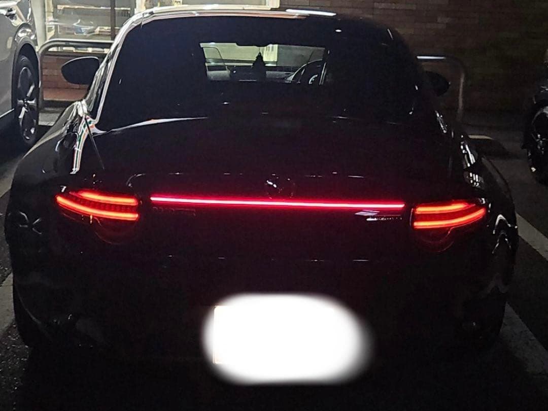 ヴァレンティジュエルLEDテールランプ　一文字テールランプ　ザ　リザード　セット