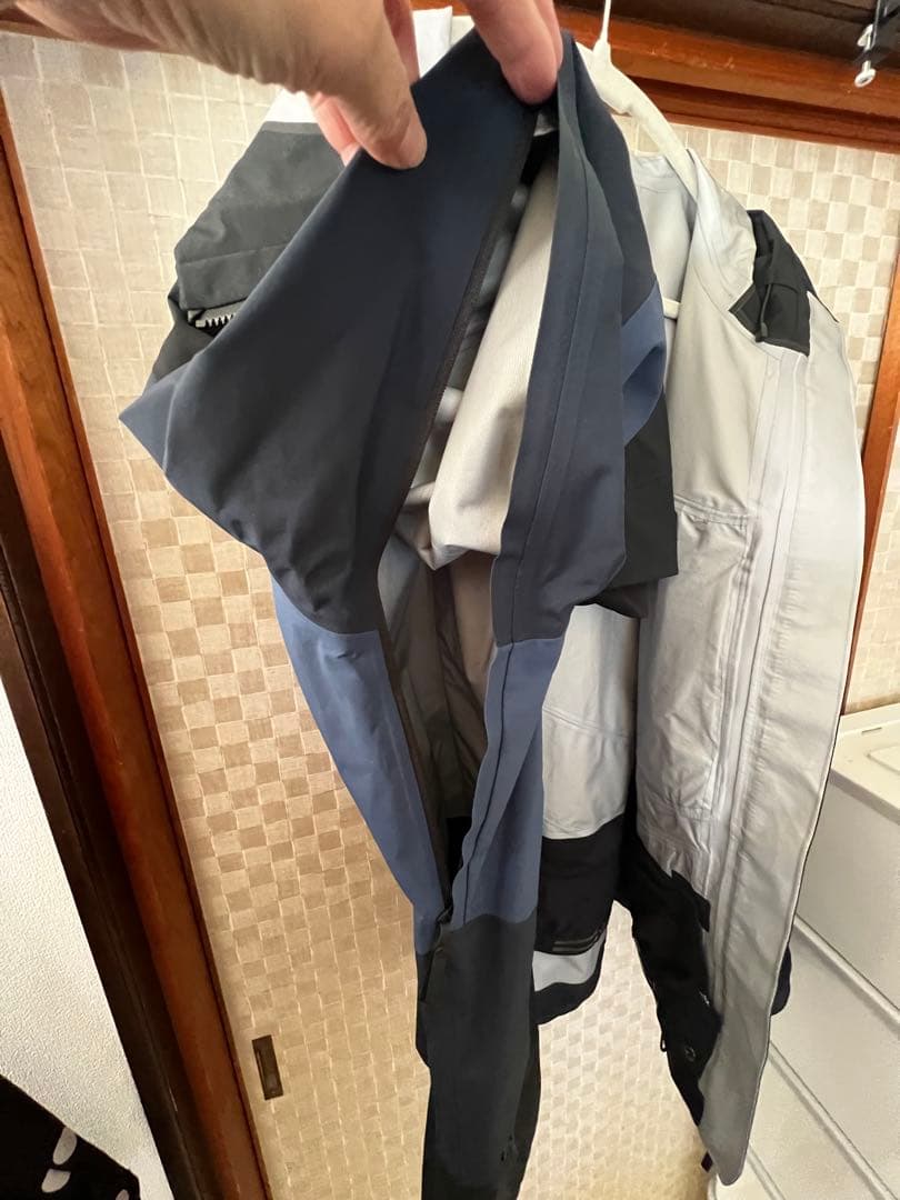 ピークパフォーマンス メンズMスキーウェア