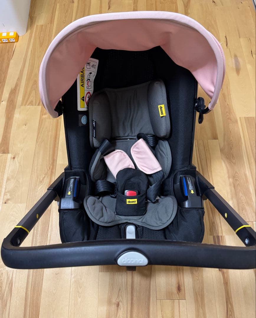 doona + ドゥーナ　ベビーカー　チャイルドシート　ISOFIXベース
