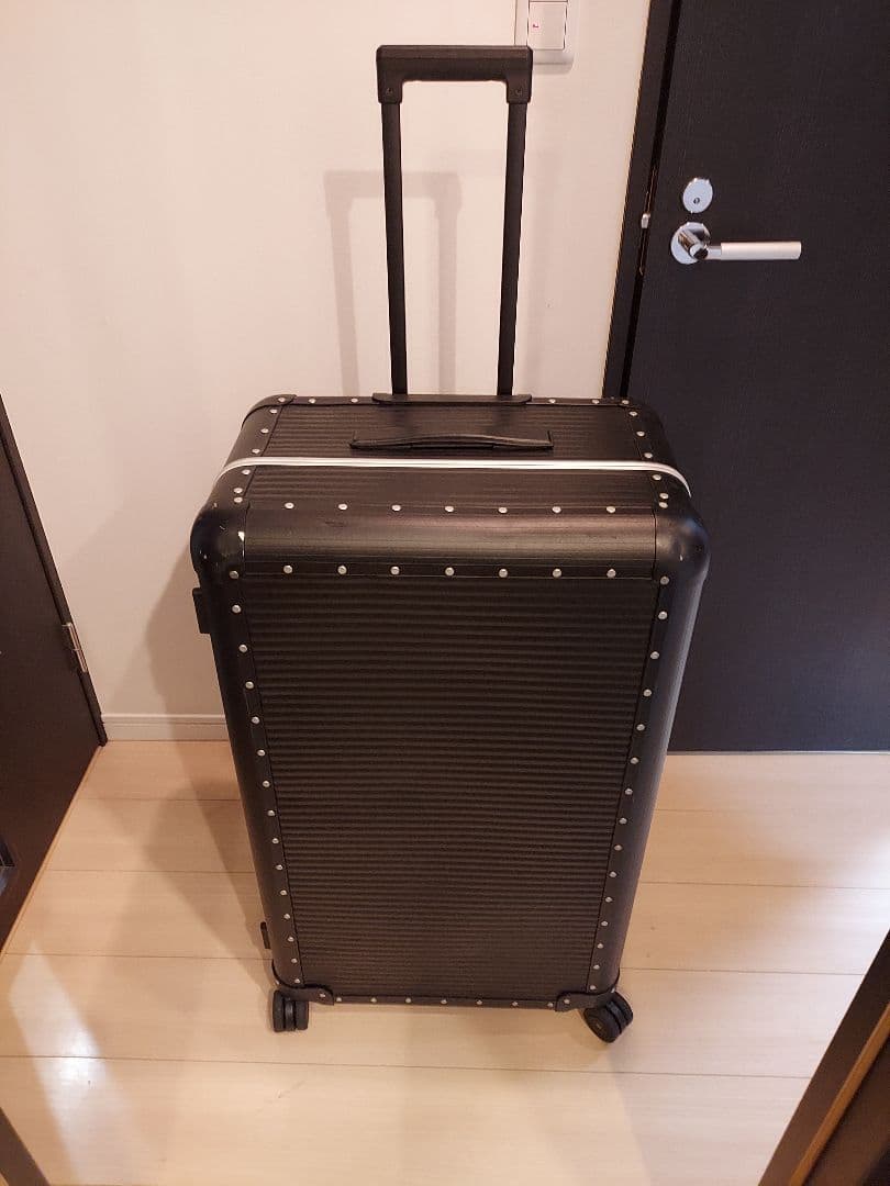 FPM Milano SPINNERファブリカペレッテリエミラノ キャリーケース