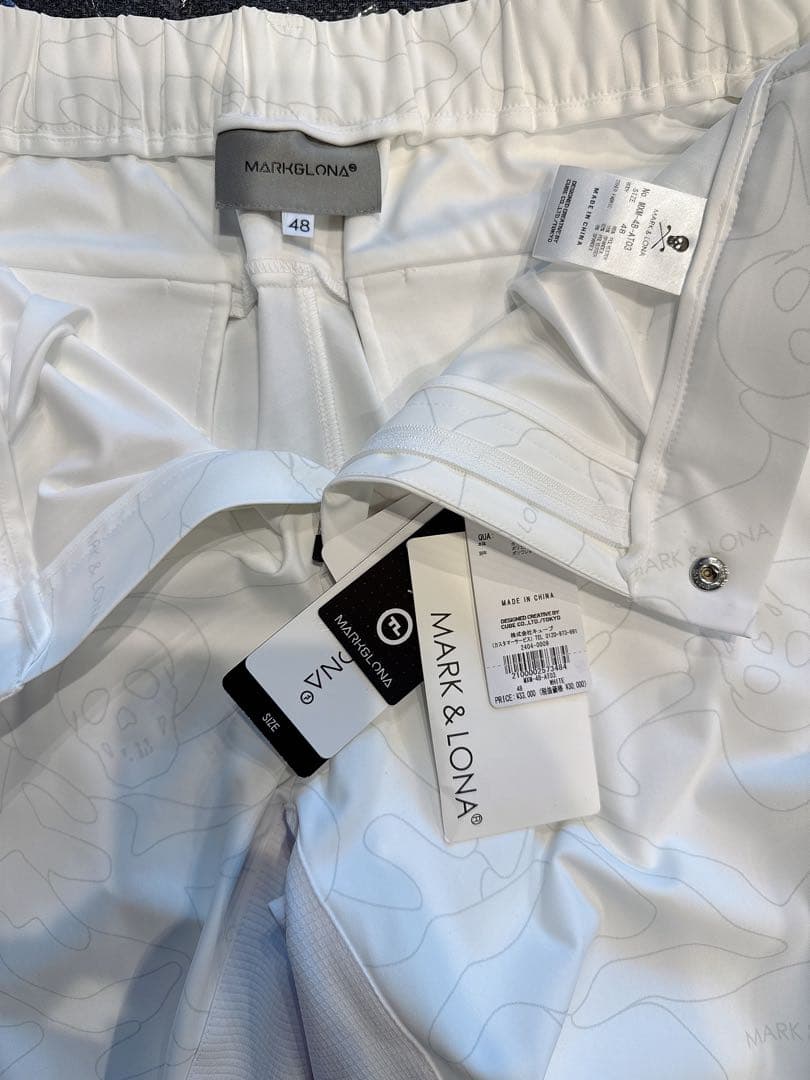新品 ★ MARK&LONA ショーツ 白 マーク＆ロナ ハーフパンツ