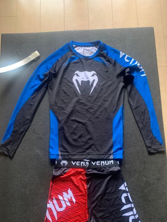 VENUM ラッシュガード サイズ　L VENUM スパッツ サイズ　L