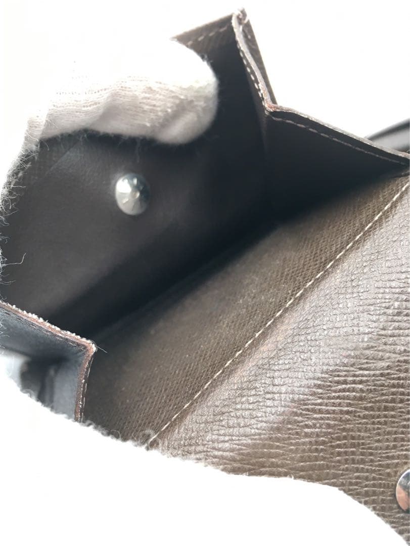 ルイヴィトン　タイガ　財布