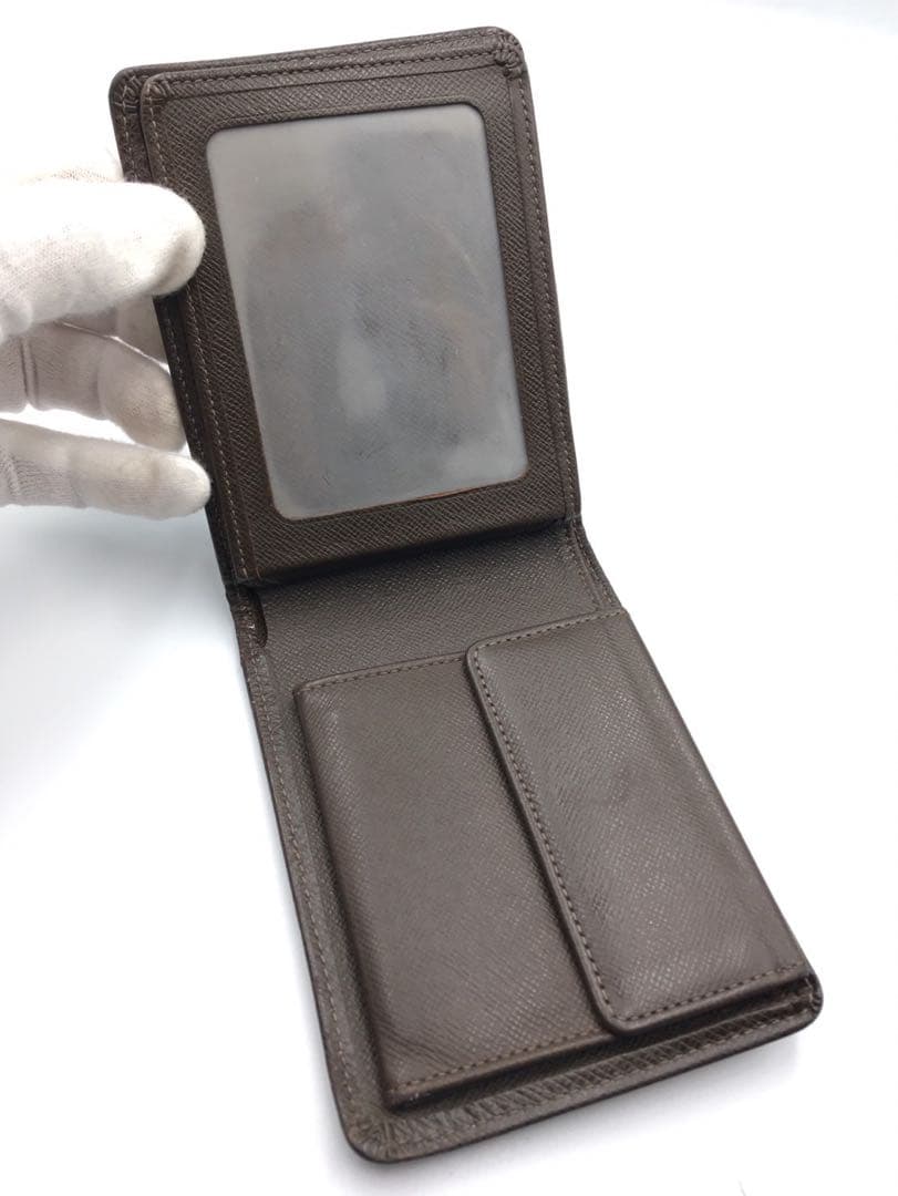 ルイヴィトン　タイガ　財布