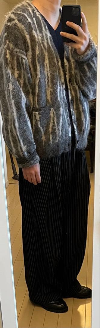 フラグスタフ ワイヤーストライプニットカーディガン