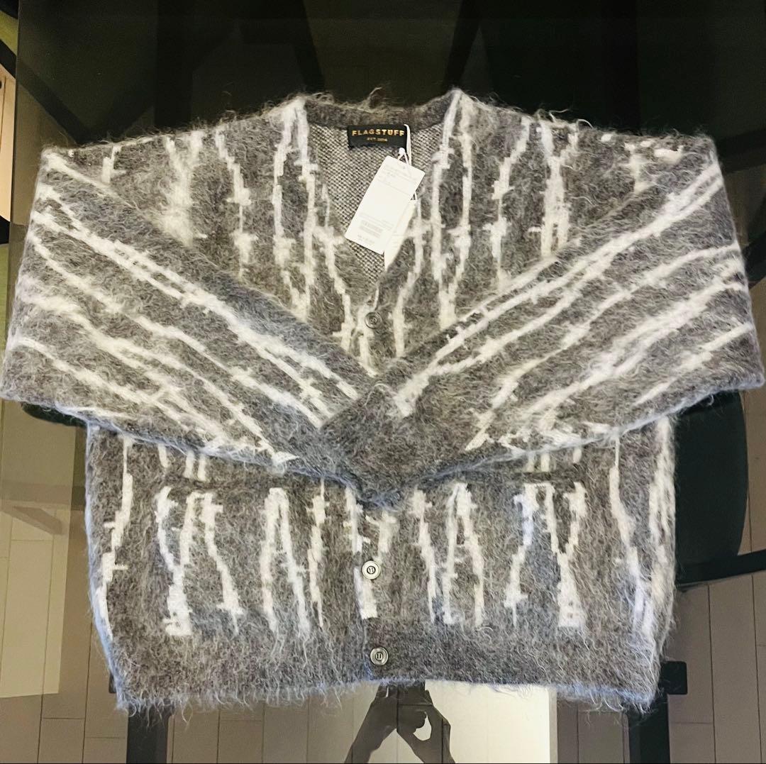 フラグスタフ ワイヤーストライプニットカーディガン