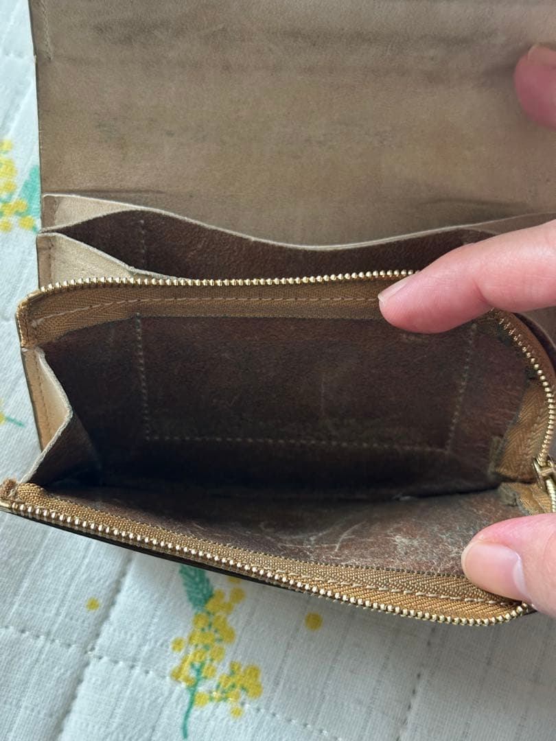 forme Short Wallet クリスペルカーフ 本革 牛革 二つ折り財布