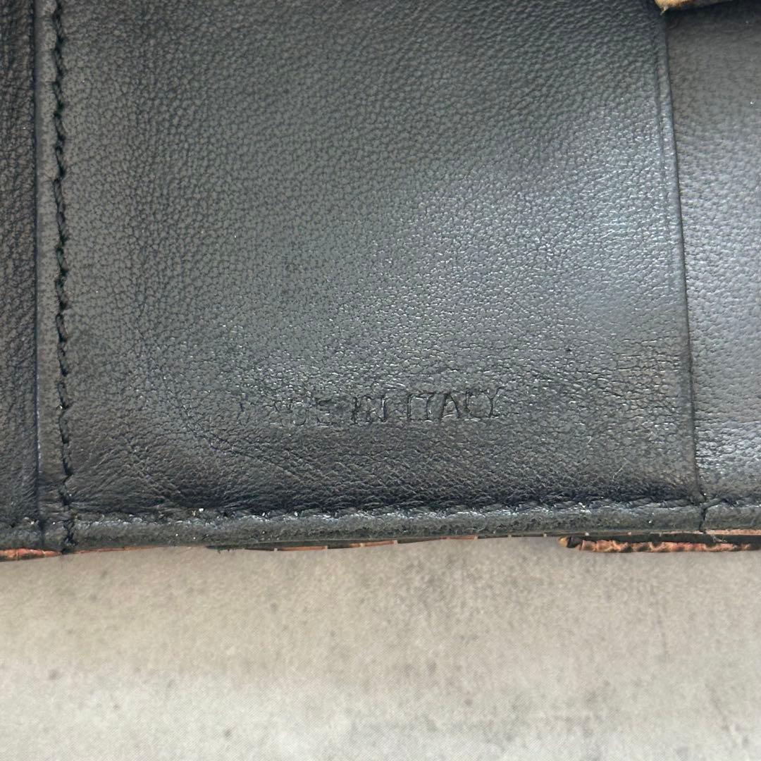 小物 PRADA Triangle Logo Python Bifold Wallet