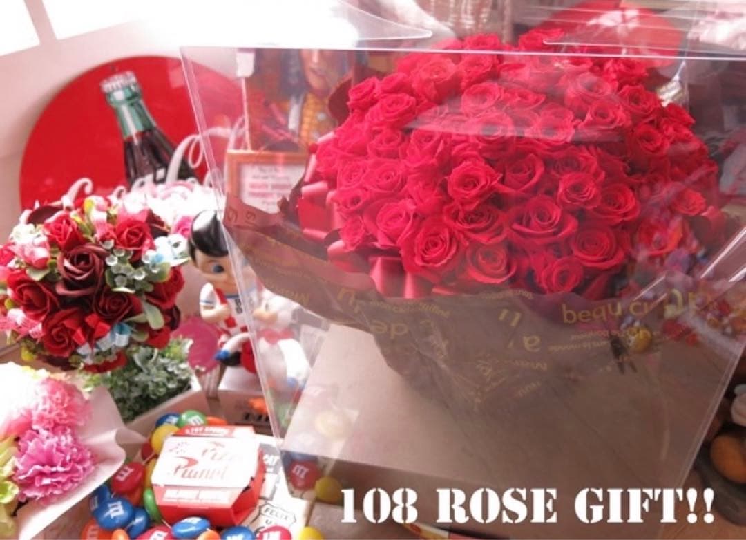 【クリスマスやプロポーズに】108本のプリザーブドフラワー花束