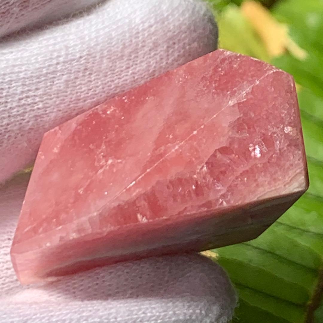 インカローズ　フリーフォーム　アルゼンチン産　天然石